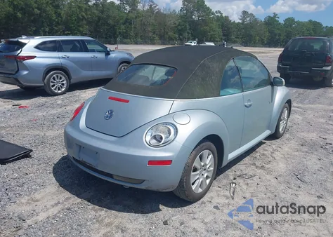2009 Volkswagen New Beetle 2.5L from USA, damaged, VIN 3VWRF31Y59M404849